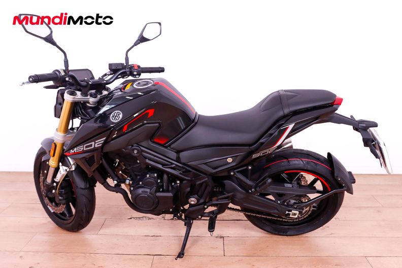 Motorbike image 5