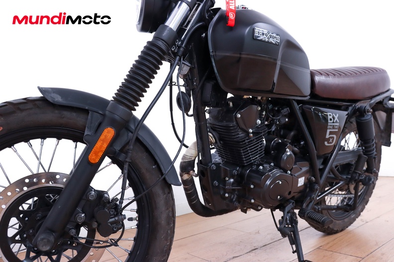 Motorbike image 8