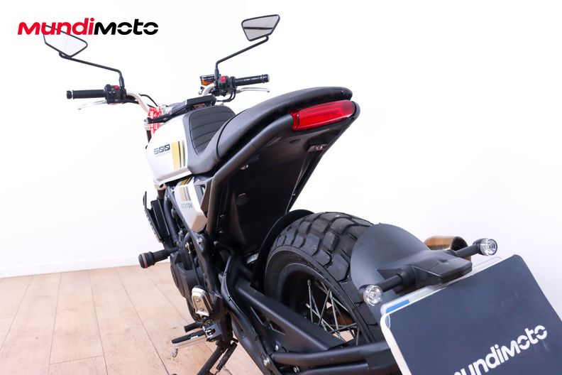 Motorbike image 9