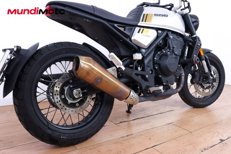 Motorbike image 3