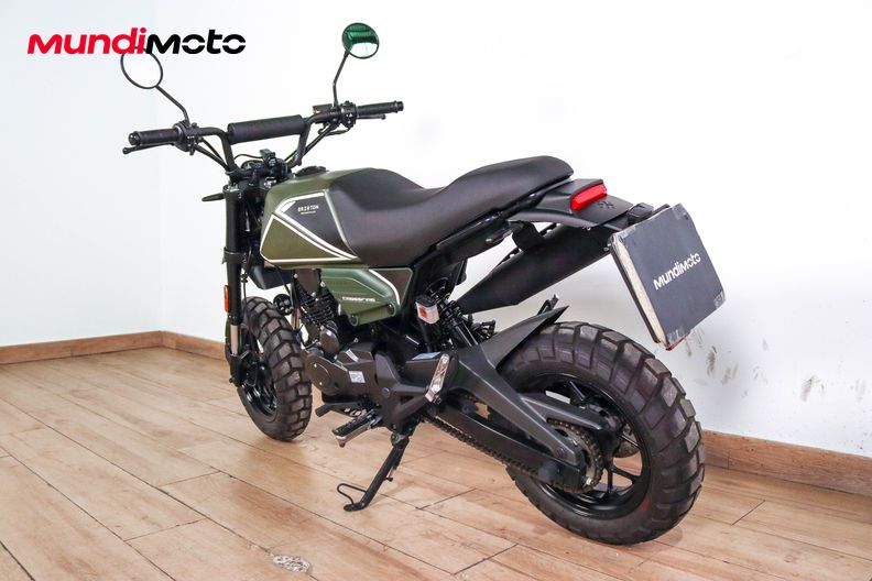Motorbike image 6