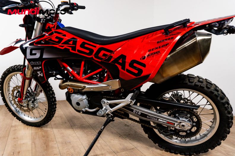 Motorbike image 8