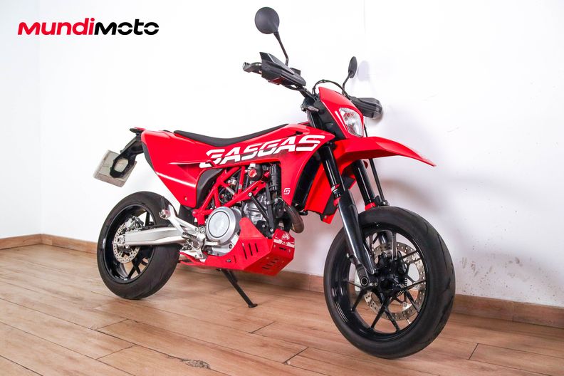 Motorbike image 1