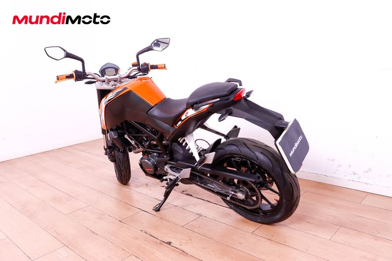 Motorbike image 6