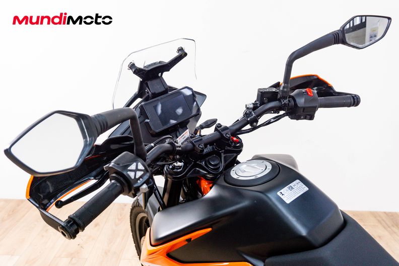 Motorbike image 10