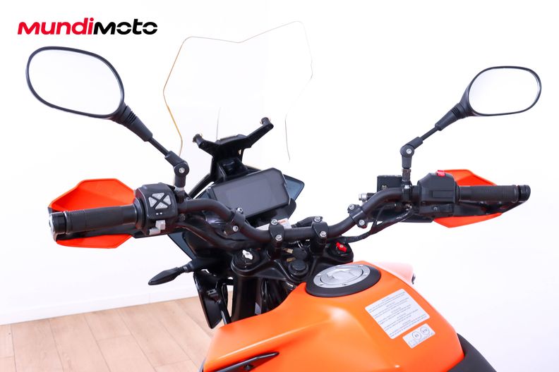 Motorbike image 10