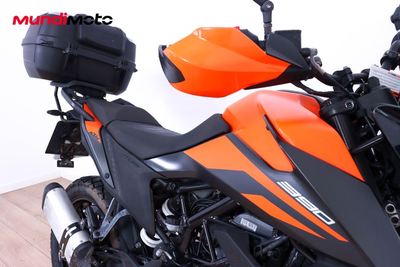 Motorbike image 13