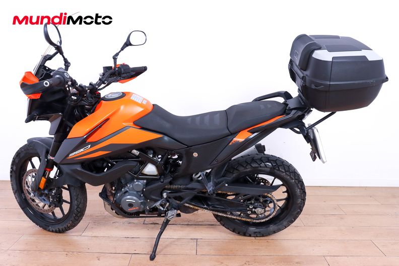 Motorbike image 5