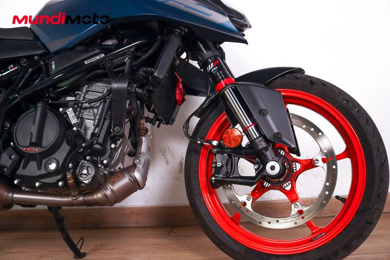Motorbike image 12