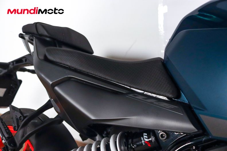 Motorbike image 13