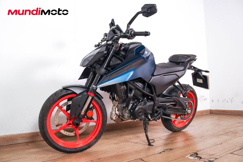 Motorbike image 7
