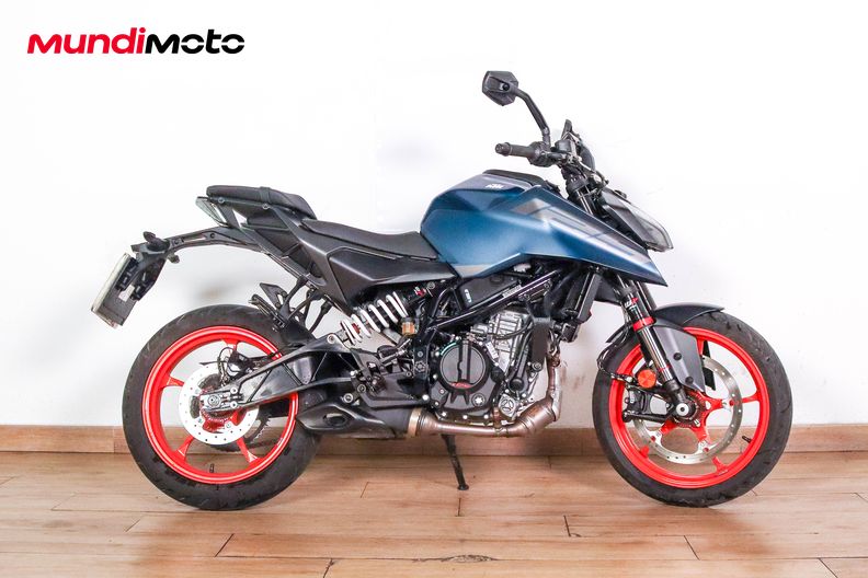 Motorbike image 0