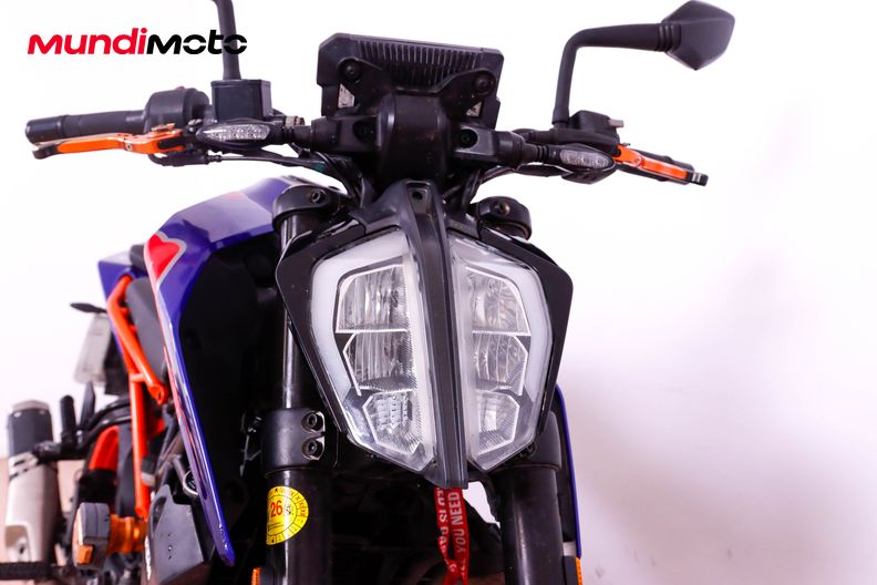 Motorbike image 4