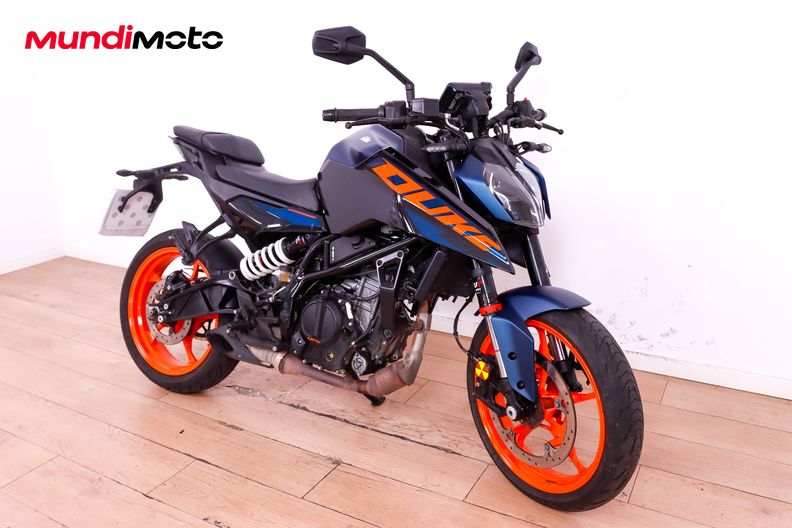 Motorbike image 1