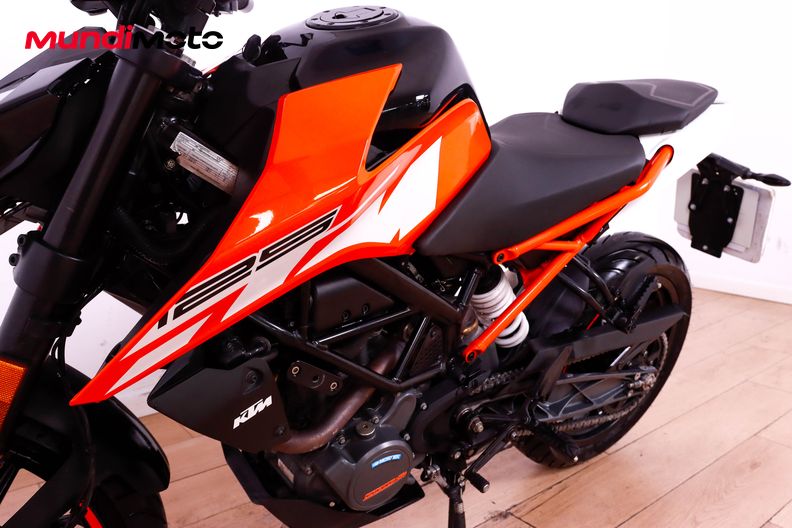 Motorbike image 8