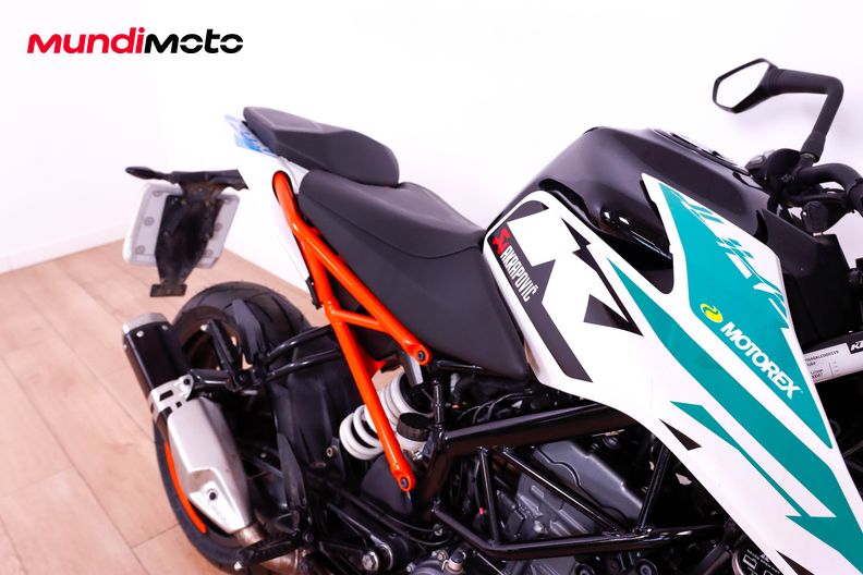 Motorbike image 14