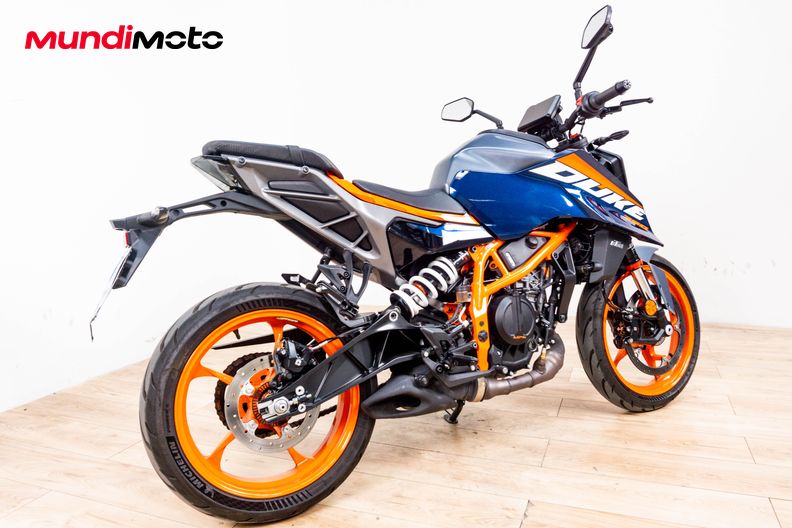 Motorbike image 2