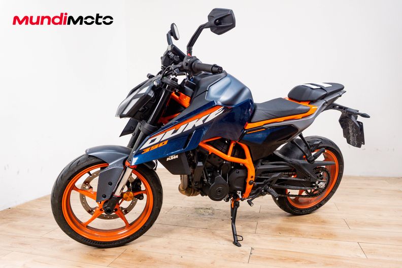Motorbike image 6