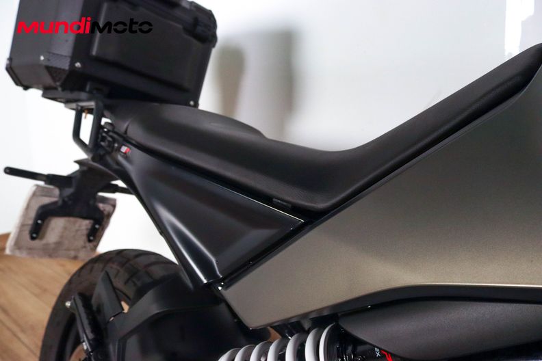 Motorbike image 13