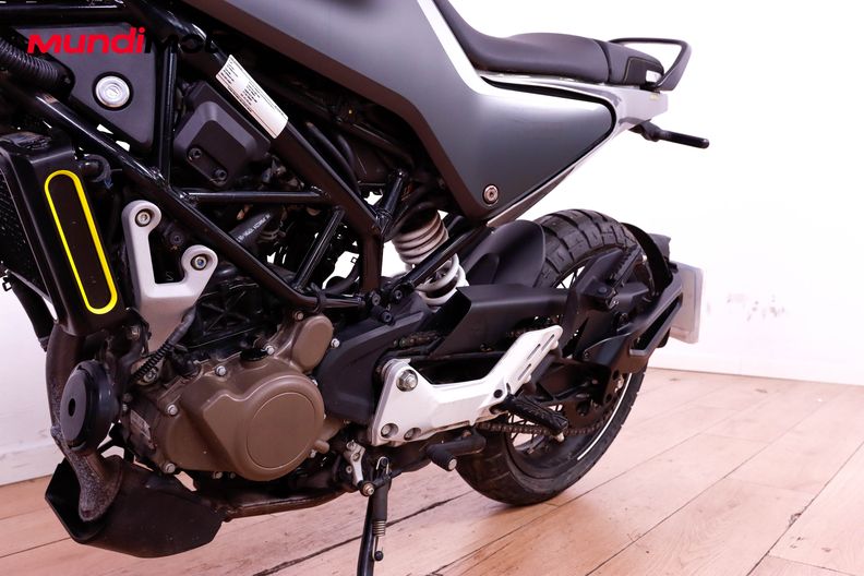 Motorbike image 8