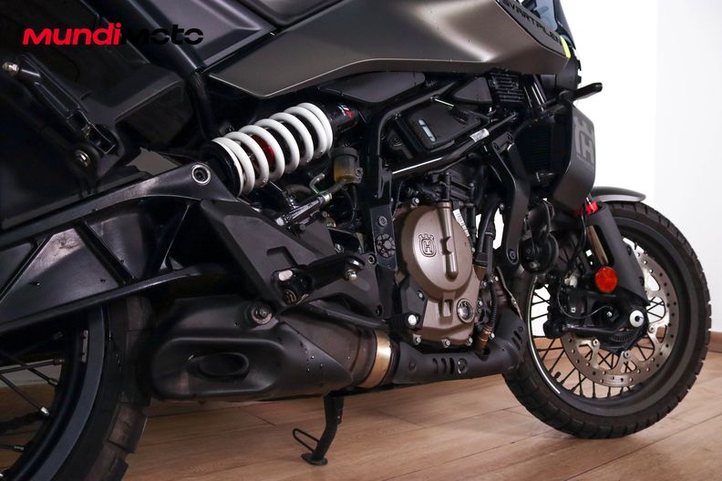 Motorbike image 3