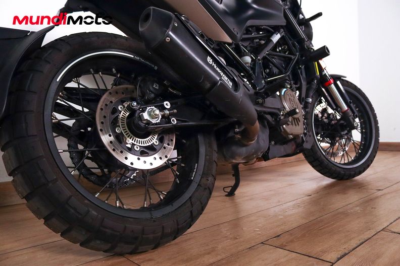 Motorbike image 3