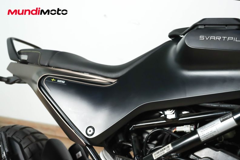 Motorbike image 13