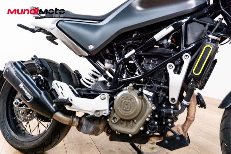Motorbike image 4