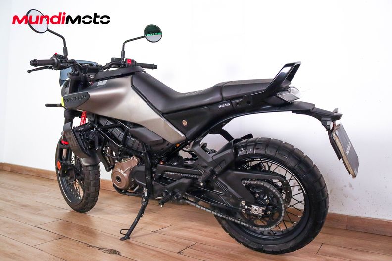 Motorbike image 6