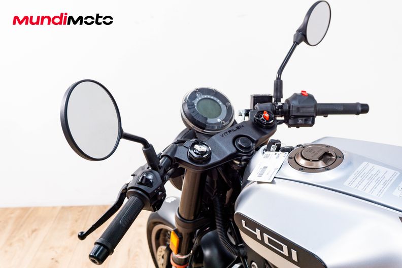 Motorbike image 10