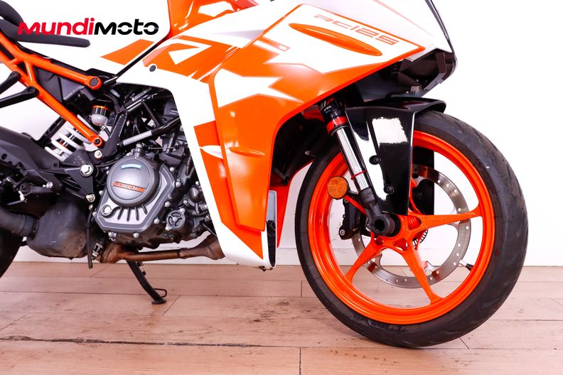Motorbike image 13