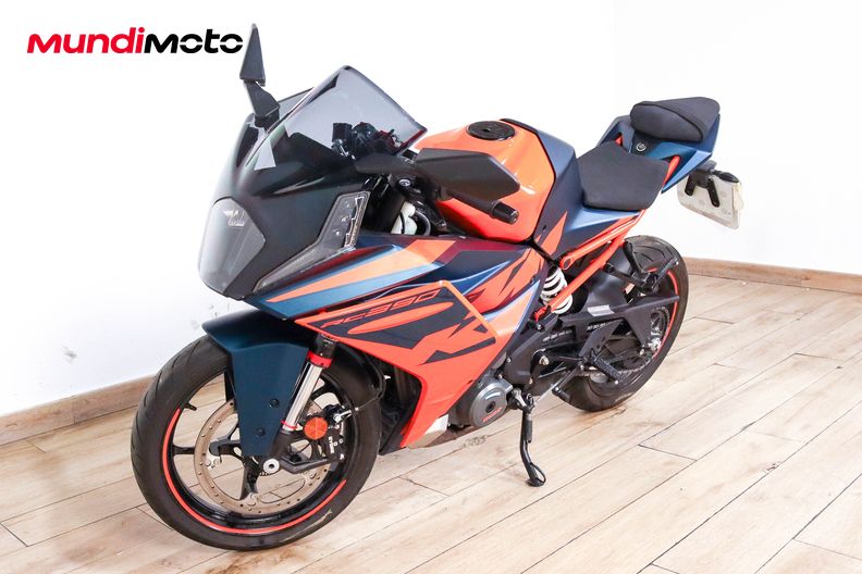 Motorbike image 7
