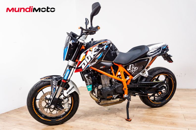 Motorbike image 6