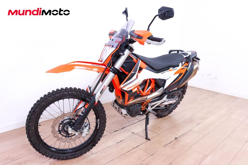 Motorbike image 7