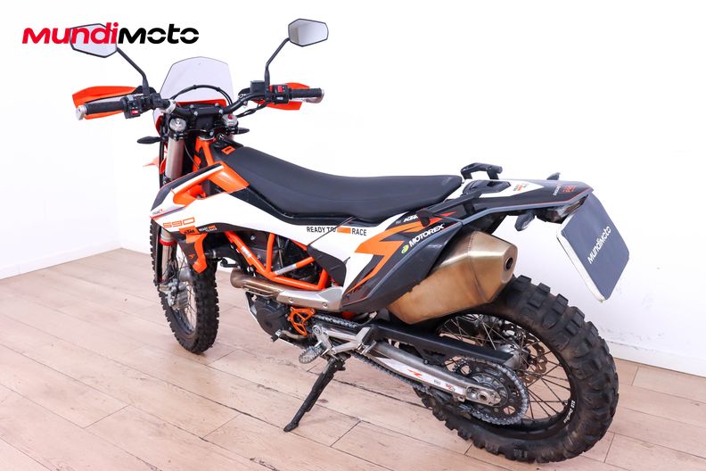 Motorbike image 6