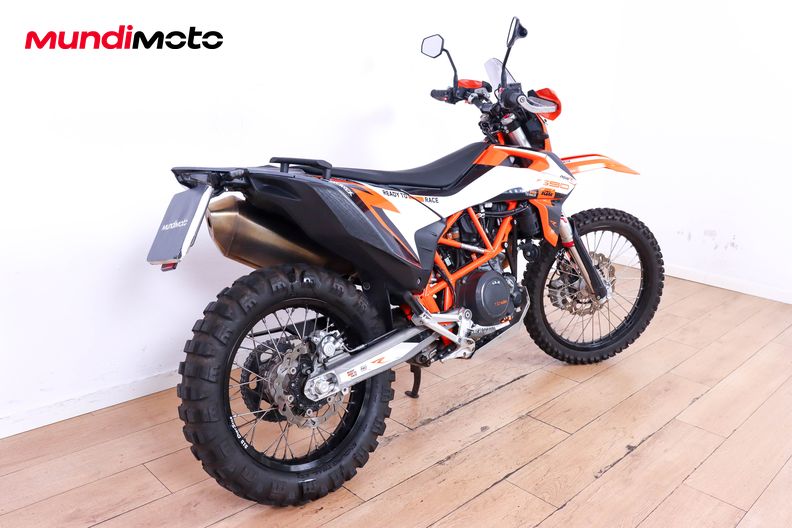 Motorbike image 2