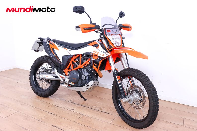 Motorbike image 1