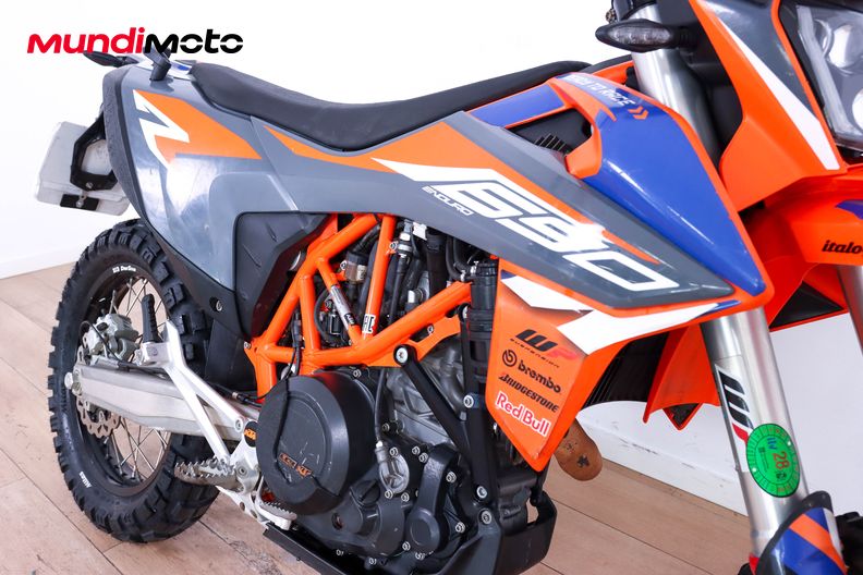 Motorbike image 13