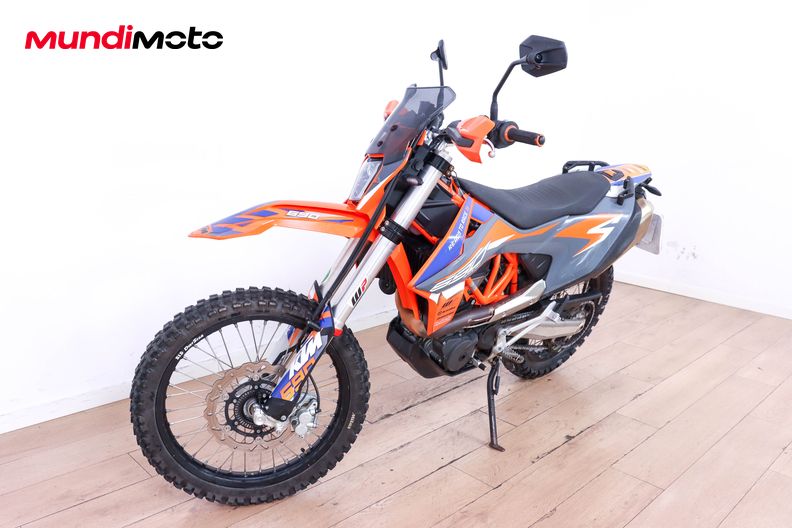 Motorbike image 7