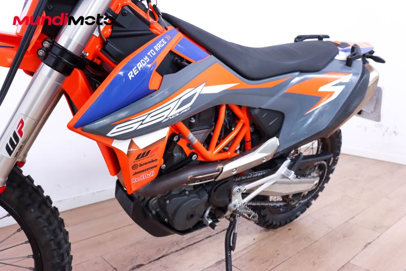 Motorbike image 8
