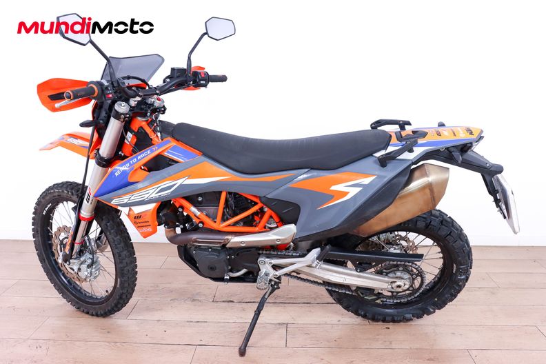Motorbike image 5