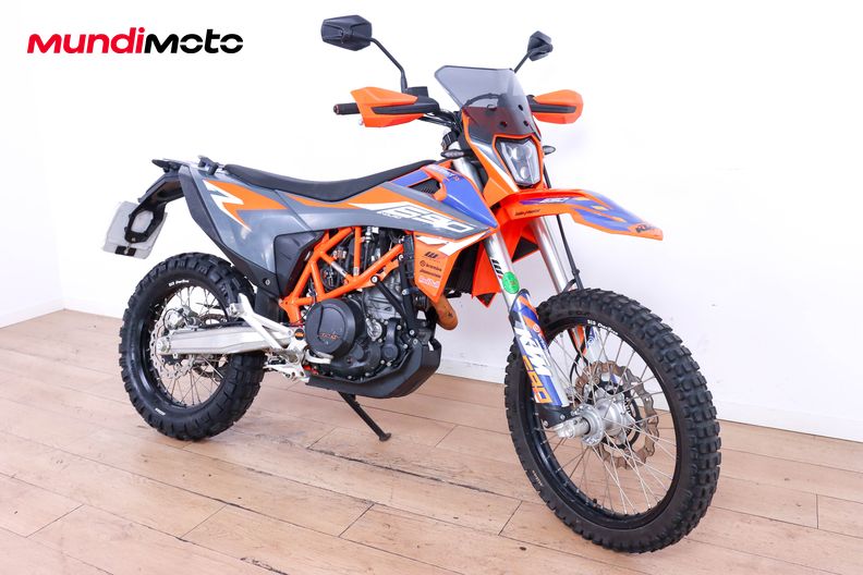 Motorbike image 1