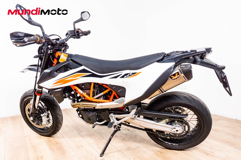 Motorbike image 7