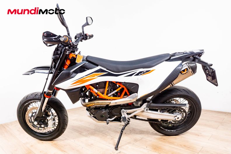 Motorbike image 5