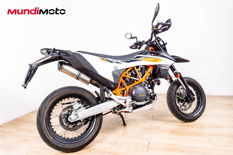 Motorbike image 2