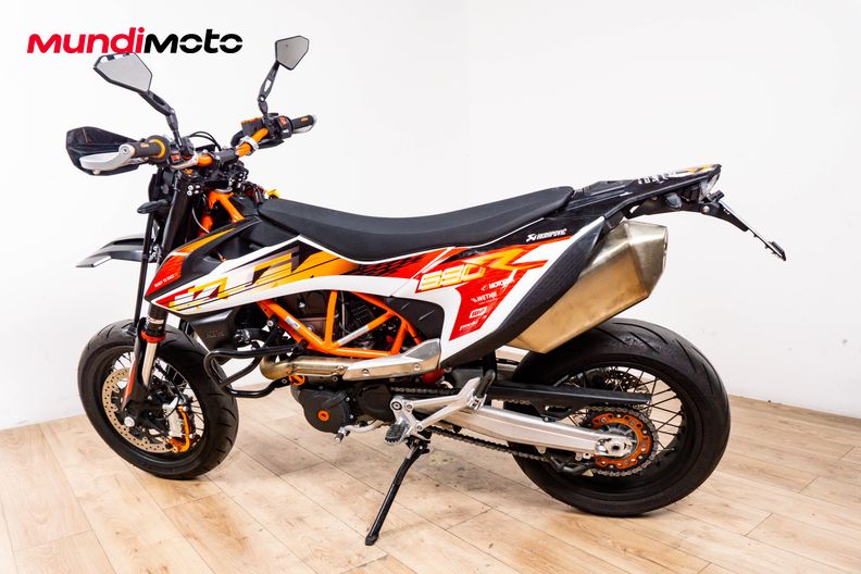 Motorbike image 7