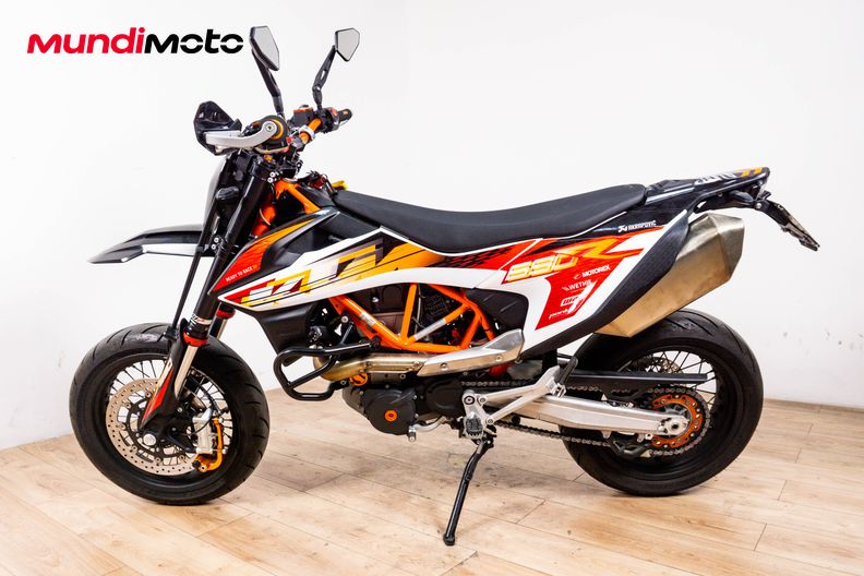 Motorbike image 5