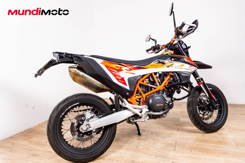 Motorbike image 2