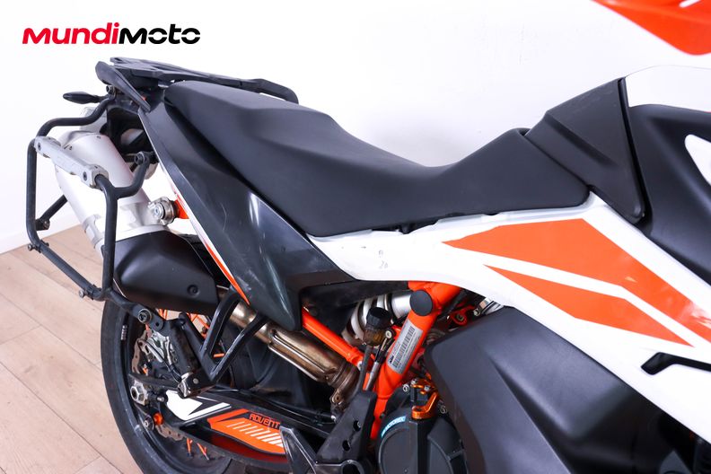 Motorbike image 13
