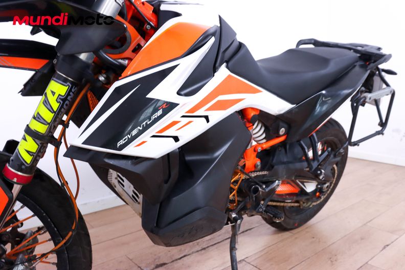 Motorbike image 8